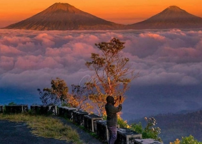 Gunung Telomoyo Salah Satu Gunung Yang Bisa Di Daki Menggunakan Kendaraan!