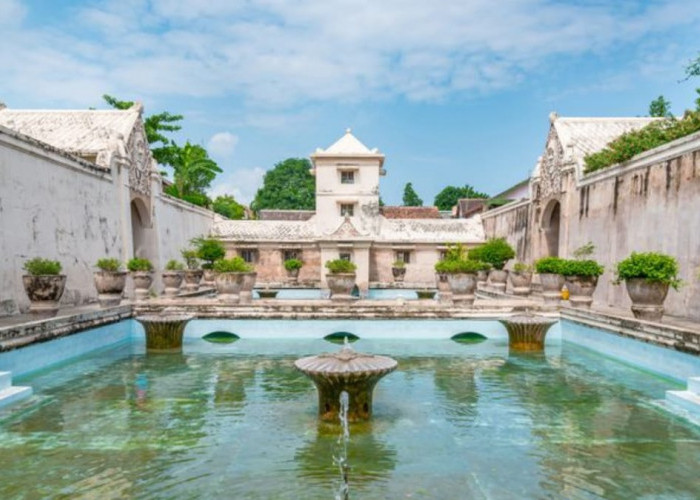 Wisata Sejarah Paling Estetik Di Yogyakarta, Inilah Kampung Wisata Taman Sari Yang Wajib Dikunjungi!