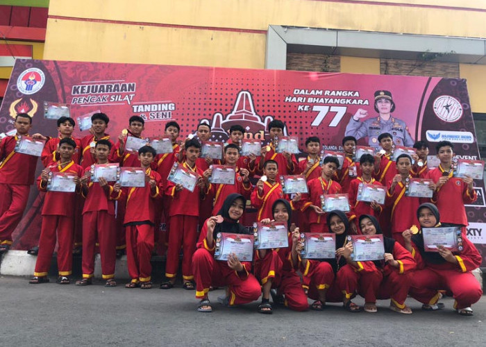 29 Atlet Silat SMP Mutual Borong Medali Ajang Magelang Championship 2023