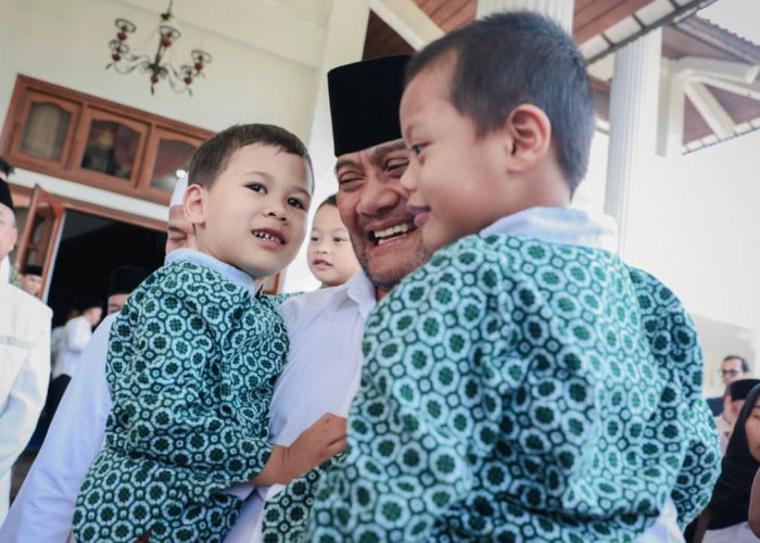 Ahmad Luthfi Rayakan Lebaran Bersama Anak Panti dan Difabel