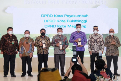 Kota Magelang Raih Juara Tiga Green Leadership ”Nirwasita Tantra” 2021