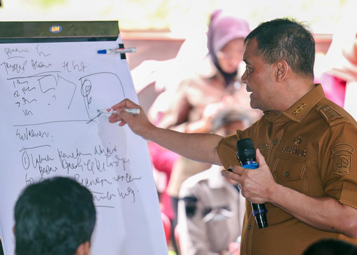 Kebakaran Gunung Lawu Tinggal Satu Titik, Ahmad Luthfi: Penting Dievaluasi agar Tak Muncul Titik Baru