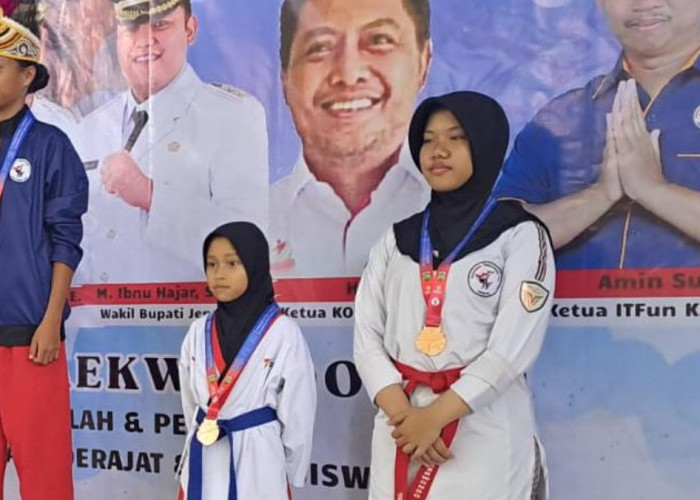 Siswi SMP Mutual Kota Magelang Raih Perunggu di Kejuaraan Taekwondo Bupati Jepara Cup 2026