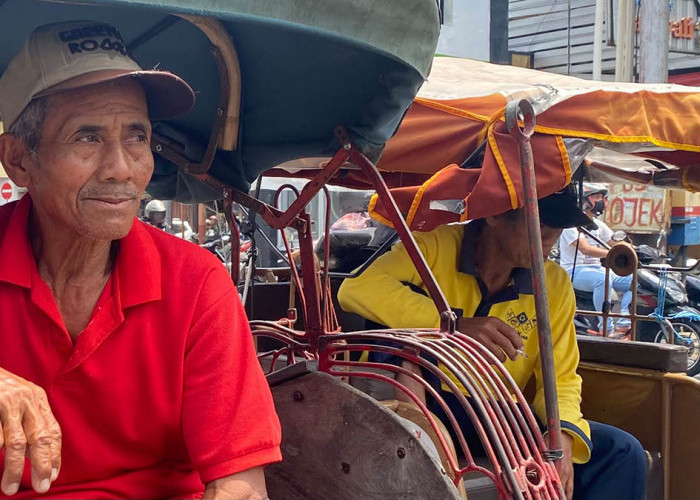 Kisah Tukang Becak Kota Magelang, Pilih Bertahan di Tengah Gempuran Transportasi Online