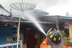 Kebakaran Terjadi di Secang Magelang, Dua Penghuni Rumah Alami Luka Bakar Serius