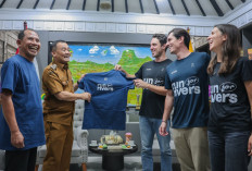 Gubernur Ahmad Luthfi Gandeng Sungai Watch Bersihkan Sampah Sungai di Jawa Tengah