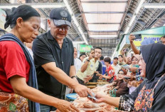 Gubernur Luthfi Blusukan Pasar Gede Solo, Belanja Sekaligus Memastikan Harga Terkendali Jelang Lebaran