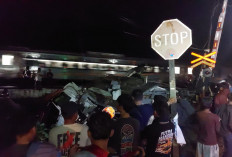 Truk Mogok di Perlintasan Kebumen Tabrakan dengan KA Gajayana, Jalur Kereta Sempat Lumpuh 5 Jam