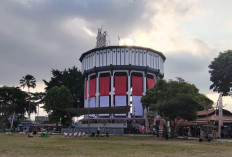 Water Toren Alun-alun Kota Magelang Dihiasi 16 Bendera Merah Putih