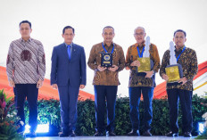 Sukses Atasi Darurat Sampah, Gubernur Ahmad Luthfi Raih Penghargaan Pembina Terbaik Nasional