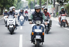 Taj Yasin Sidak SPBU Naik Vespa Pastikan Ketersediaan BBM Jateng Aman