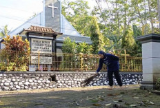 Warga Lintas Agama di Purworejo Kompak Kerja Bakti Sambut Natal 2025 dan Tahun Baru