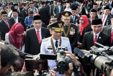 Pimpin Upacara HUT Ke-81 RI, Gubernur Ahmad Luthfi Wujudkan Kesejahteraan Rakyat Jawa Tengah
