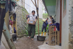 Tanggap Bencana Longsor Cisarua Kabupaten Bandung, BRI Peduli Salurkan Bantuan Bagi Warga Terdampak