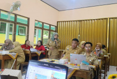 K3S Magelang Tengah Perkuat Pembelajaran Digital Lewat Pelatihan Papan Interaktif Bersama MGMP TIK Kota