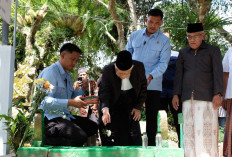Ziarah ke Makam Kyai Subchi di Temanggung, Ma’ruf Amin Dorong Pengusulan Pahlawan Nasional