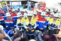Tinjau Fuel Terminal Padalarang Bersama Wamen ESDM, Pertamina Pastikan Stok BBM & LPG Aman Selama Idulfitri 20