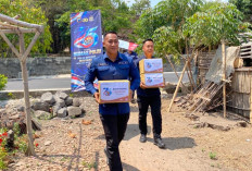 Tak Sekadar Bangun Citra, Humas Polresta Magelang Turun Tangan Bagikan Sembako ke Warga