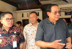 Nostalgia SBY di Magelang, Singgah ke-10 Kali Nikmati Legendarisnya Kupat Tahu Pojok