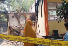 Imbas Kebakaran, Siswa SMPN 1 Tegalrejo Terpaksa Pindah Belajar ke Aula