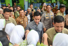 Wapres Gibran dan Gubernur Luthfi Cicipi Menu MBG di Salatiga, 6,3 Juta Warga Jateng Kini Terlayani