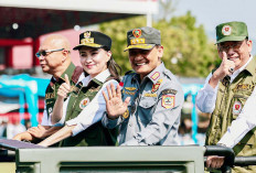 Gaungkan Semangat Hansip Reborn, Ahmad Luthfi Kumpulkan Ratusan Ribu Satlinmas se-Jateng