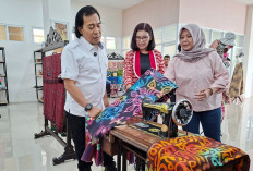 Datang ke Kota Magelang Komeng Puji Produk UMKM 25 Tahun Masih Eksis