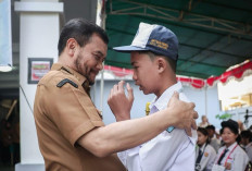 Anak Pengemudi Ojek Gagal Masuk SMA Negeri, Kini Sekolah Gratis Lewat Program Sekolah Kemitraan Jateng
