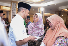 Gubernur Jateng Ahmad Luthfi Salurkan 4 Ton Zakat Fitrah untuk Ribuan Mustahiq