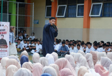 Jumat Religi SMKN 2 Magelang Bahas Fiqih Pergaulan, Siswa Diajak Bijak Berinteraksi