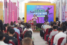 Bermain Padel Sembari Melihat Pemandangan Gunung Tidar di Maple Padel Artos Mall Magelang