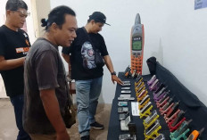 Ratusan Pengunjung Antusias Lihat Pameran Hp Tertua di Kota Magelang