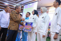 Gubernur Ahmad Luthfi Guyur Bonus Rp4,9 Miliar Bagi Atlet Berprestasi Jawa Tengah