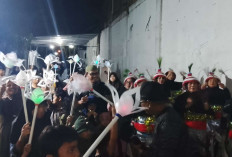 Unik, RW 1 Potrobangsan Gunakan Lampu LED Untuk Takbir Keliling