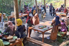 Curug Kembar Sukosari Bandongan Adakan Pasar Papringan, Hidupkan Kembali Nuansa Jadul