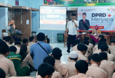 Pulang ke Almamater, Ketua DPRD Purworejo Tunaryo Bangkitkan Mimpi Siswa SMK II Kutoarjo