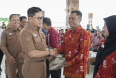Pemkot Magelang Salurkan Honorarium 1.222 Ketua RT dan RW, Apresiasi Ujung Tombak Pelayanan