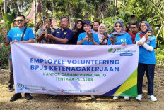 Employee Volunteering BPJS Ketenagakerjaan Purworejo Tanam Ratusan Pohon di Tegalgondo